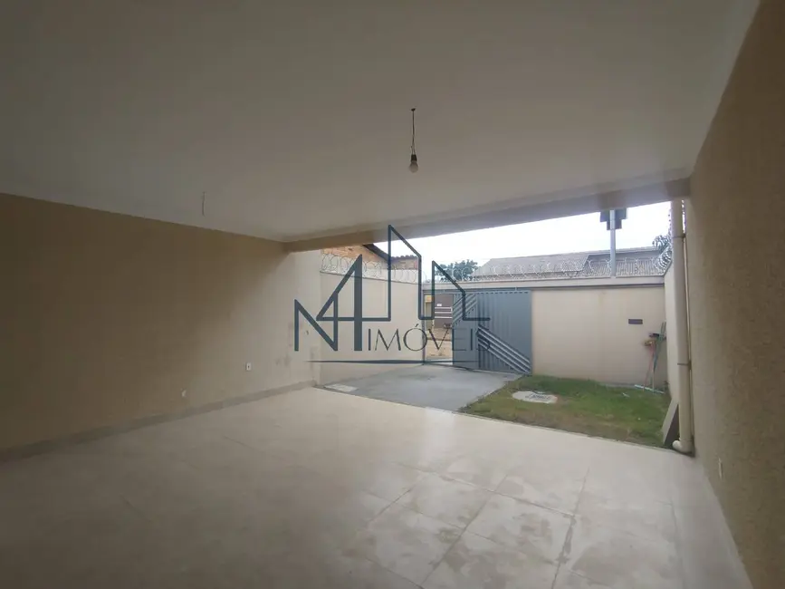 Foto 4 de Casa com 3 quartos à venda, 180m2 em Papillon Park, Aparecida De Goiania - GO