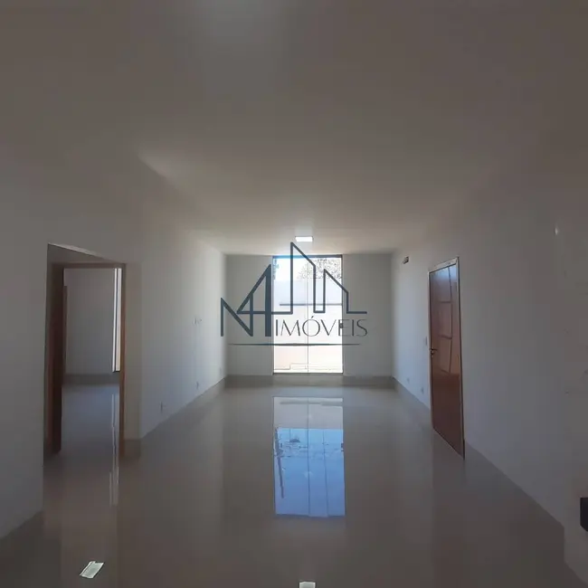 Foto 9 de Casa com 3 quartos à venda, 360m2 em Papillon Park - Complemento, Aparecida De Goiania - GO
