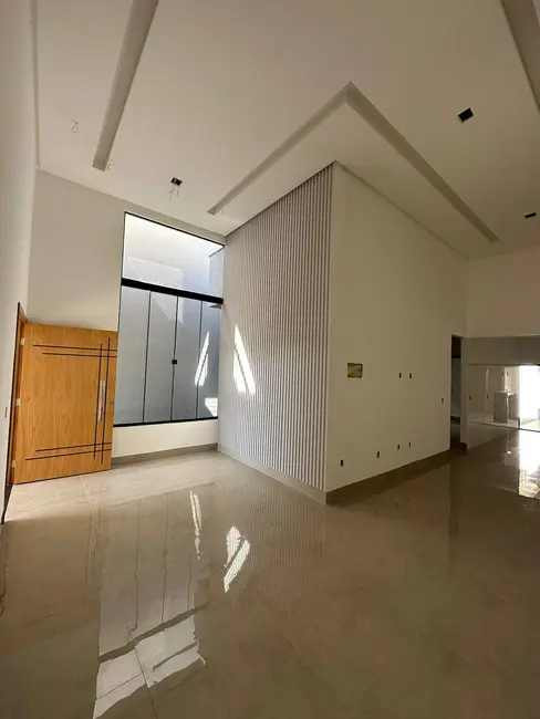 Foto 1 de Casa com 3 quartos à venda, 210m2 em Jardim Boa Esperança, Aparecida De Goiania - GO