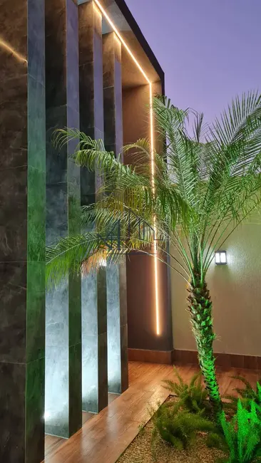 Foto 4 de Casa com 3 quartos à venda, 230m2 em Residencial Monte Cristo, Trindade - GO