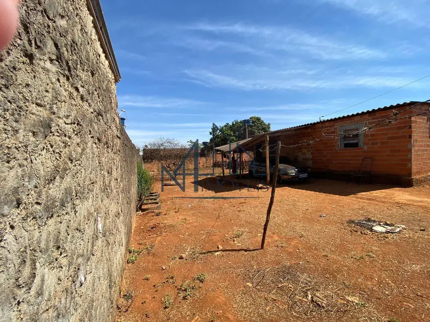 Foto 3 de Casa com 2 quartos à venda, 360m2 em Retiro do Bosque, Aparecida De Goiania - GO
