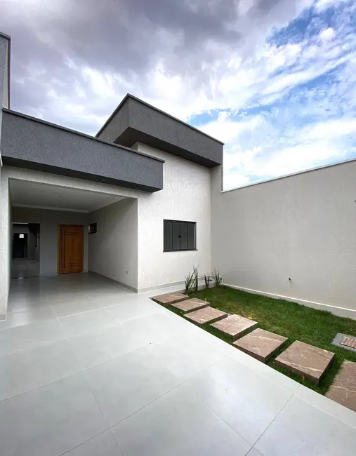 Foto 2 de Casa com 3 quartos à venda, 180m2 em Papillon Park, Aparecida De Goiania - GO