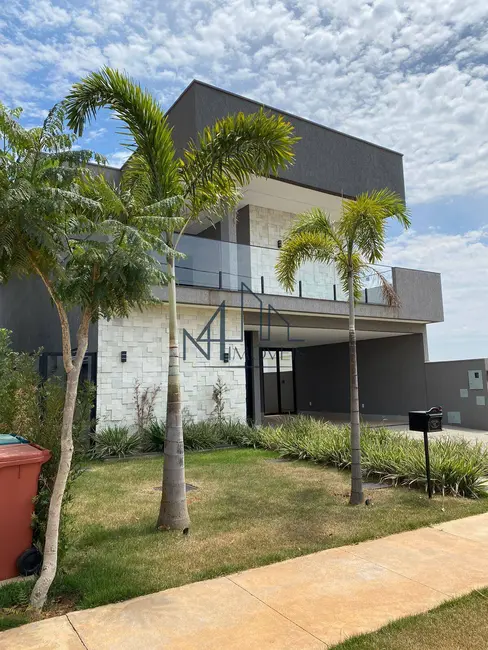 Foto 3 de Sobrado com 3 quartos à venda, 312m2 em Jardim Cristal, Aparecida De Goiania - GO