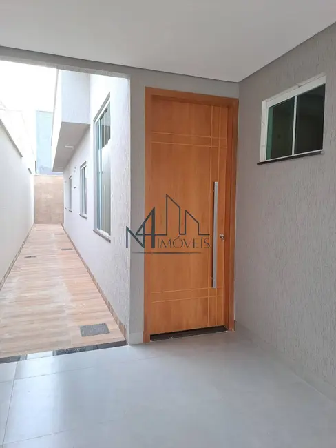 Foto 2 de Casa com 3 quartos à venda, 180m2 em Aparecida De Goiania - GO