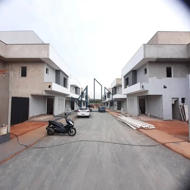 Sobrado com 3 quartos à venda em Jardim Imperial, Aparecida De Goiania - GO - imagem 3 Foto 3 de Sobrado com 3 quartos à venda em Jardim Imperial, Aparecida De Goiania - GO