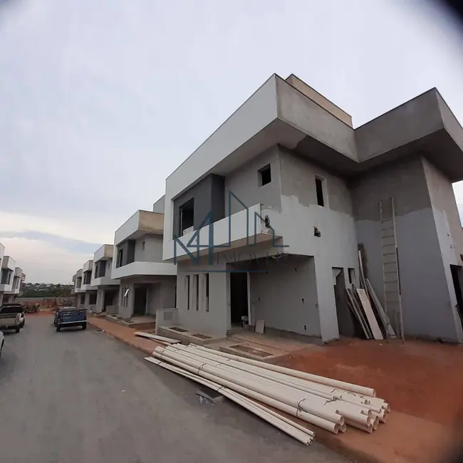 Foto 1 de Sobrado com 3 quartos à venda em Jardim Imperial, Aparecida De Goiania - GO