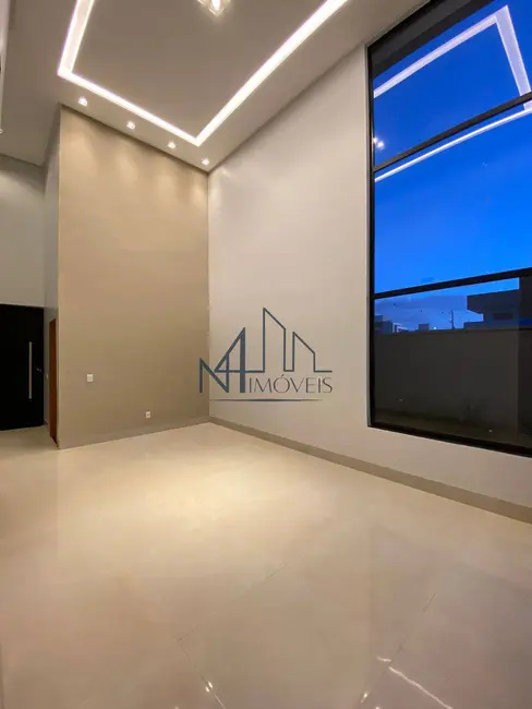 Sobrado com 3 quartos à venda, 312m2 em Aparecida De Goiania - GO - imagem 6 Foto 6 de Sobrado com 3 quartos à venda, 312m2 em Aparecida De Goiania - GO