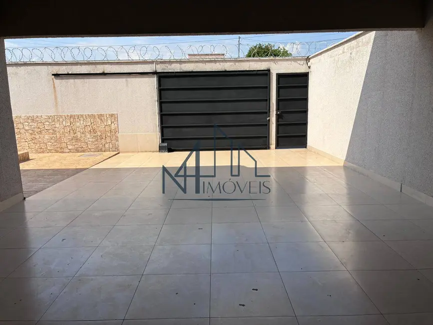 Foto 2 de Casa com 3 quartos à venda, 180m2 em Itapoã, Aparecida De Goiania - GO