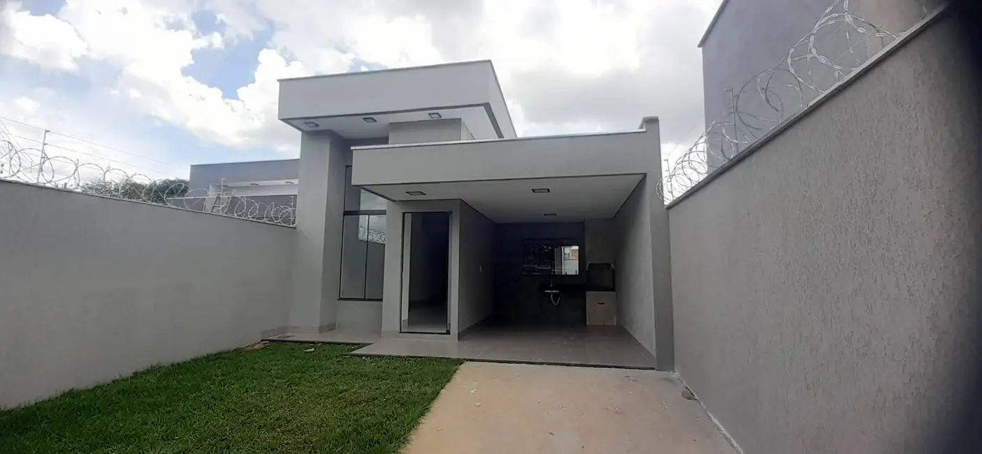Foto 1 de Casa com 3 quartos à venda, 185m2 em Parque Itatiaia, Aparecida De Goiania - GO