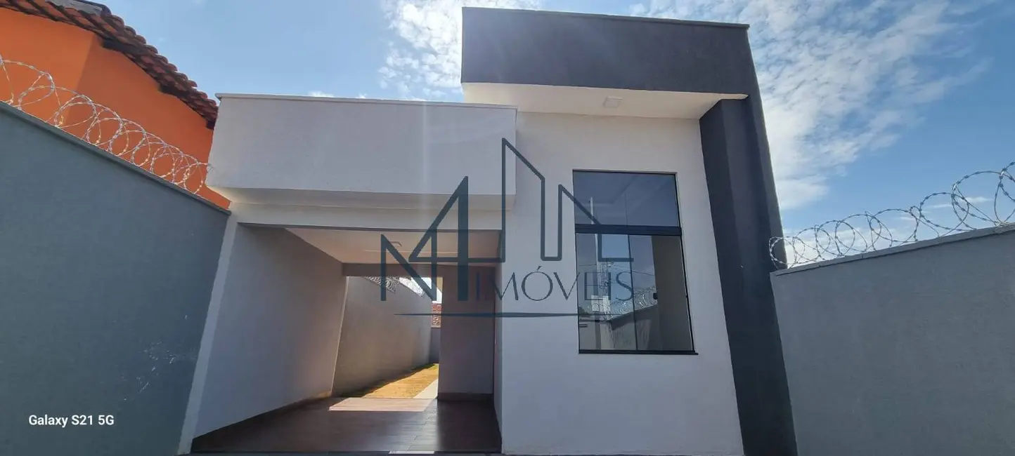 Foto 1 de Casa com 2 quartos à venda, 210m2 em Rosa dos Ventos, Aparecida De Goiania - GO