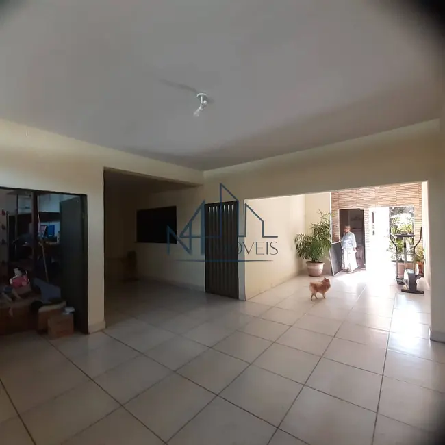 Sobrado com 4 quartos à venda, 260m2 em Parque Real de Goiânia, Aparecida De Goiania - GO - imagem 4 Foto 4 de Sobrado com 4 quartos à venda, 260m2 em Parque Real de Goiânia, Aparecida De Goiania - GO