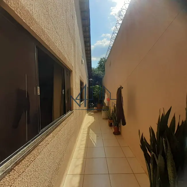 Sobrado com 4 quartos à venda, 260m2 em Parque Real de Goiânia, Aparecida De Goiania - GO - imagem 7 Foto 7 de Sobrado com 4 quartos à venda, 260m2 em Parque Real de Goiânia, Aparecida De Goiania - GO