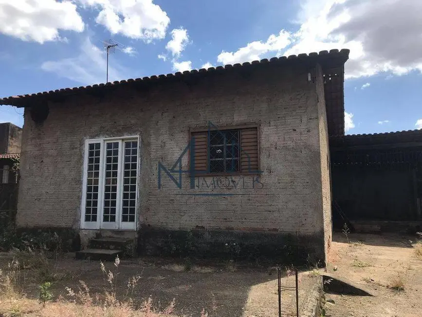 Foto 1 de Casa com 2 quartos à venda, 375m2 em Garavelo Residencial Park, Aparecida De Goiania - GO