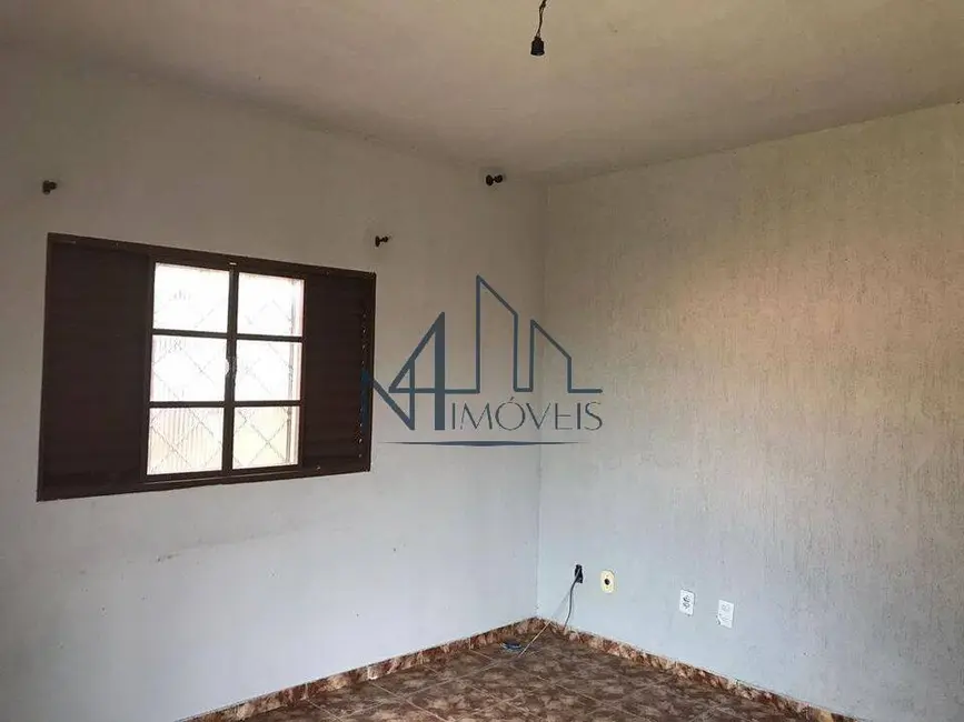 Foto 4 de Casa com 2 quartos à venda, 375m2 em Garavelo Residencial Park, Aparecida De Goiania - GO