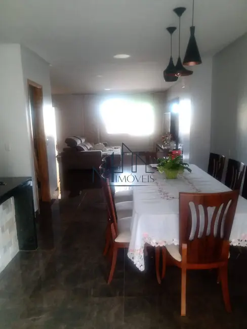 Foto 9 de Sobrado com 3 quartos à venda, 360m2 em Garavelo Residencial Park, Aparecida De Goiania - GO