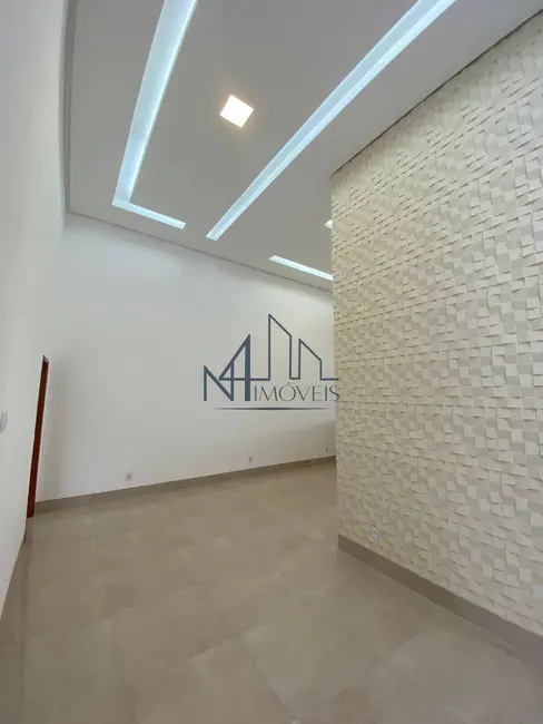 Casa com 3 quartos à venda, 222m2 em Vila Oliveira, Aparecida De Goiania - GO - imagem 3 Foto 3 de Casa com 3 quartos à venda, 222m2 em Vila Oliveira, Aparecida De Goiania - GO