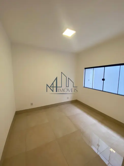 Casa com 3 quartos à venda, 222m2 em Vila Oliveira, Aparecida De Goiania - GO - imagem 9 Foto 9 de Casa com 3 quartos à venda, 222m2 em Vila Oliveira, Aparecida De Goiania - GO