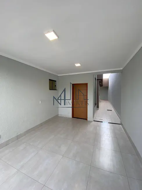 Foto 2 de Casa com 3 quartos à venda, 222m2 em Vila Oliveira, Aparecida De Goiania - GO