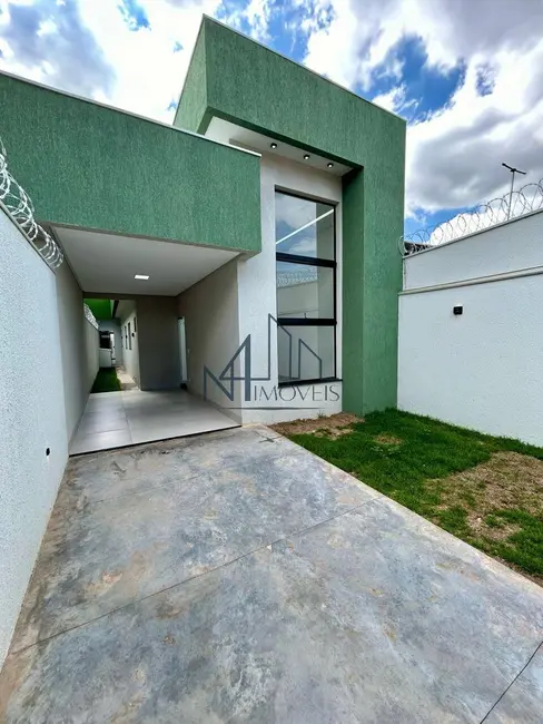 Foto 2 de Casa com 3 quartos à venda, 180m2 em Retiro do Bosque, Aparecida De Goiania - GO