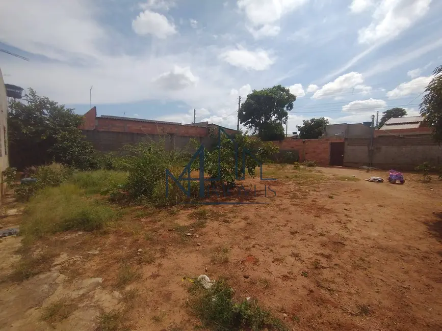 Foto 1 de Terreno / Lote à venda, 375m2 em Setor Fabrício, Aparecida De Goiania - GO