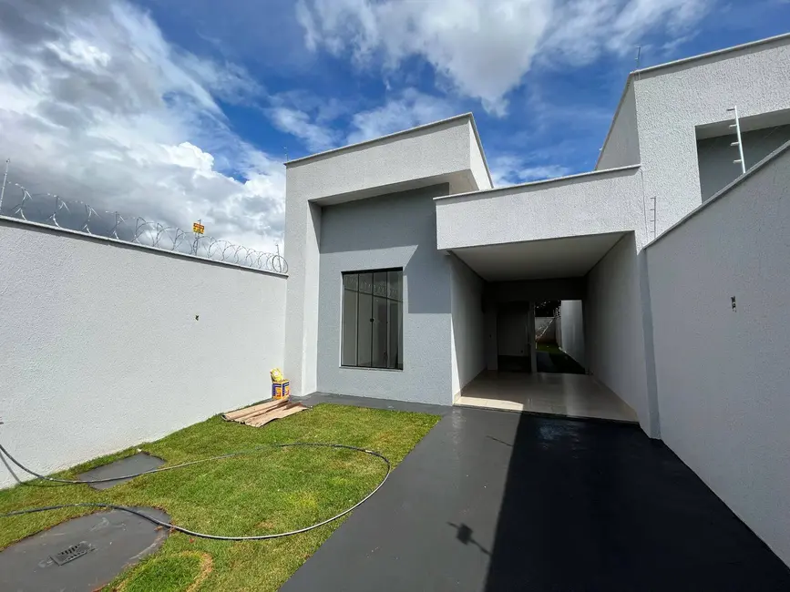 Foto 1 de Casa com 2 quartos à venda, 200m2 em Parque das Nações, Aparecida De Goiania - GO