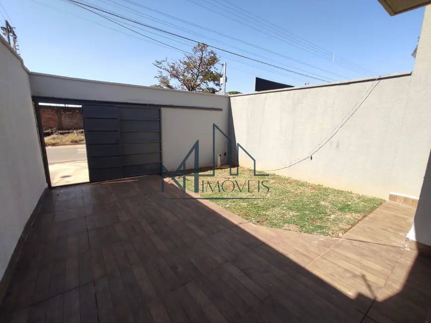 Foto 2 de Casa com 3 quartos à venda, 110m2 em Independência, Aparecida De Goiania - GO