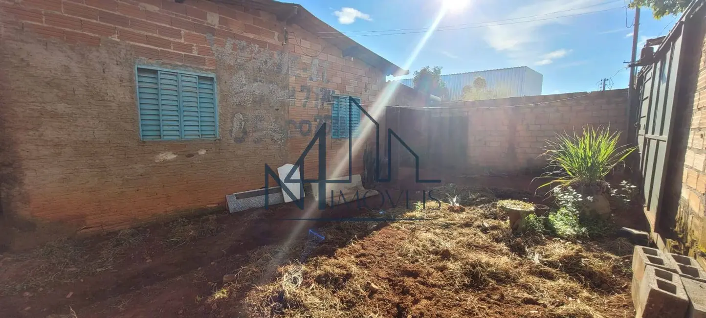 Foto 2 de Casa com 2 quartos à venda, 360m2 em Jardim das Acácias, Aparecida De Goiania - GO