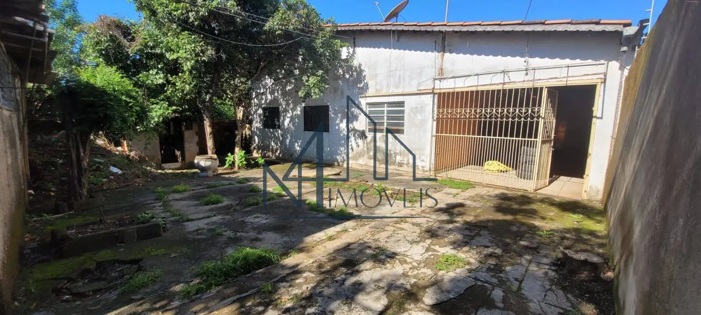 Foto 1 de Terreno / Lote à venda, 450m2 em Vila Brasília, Aparecida De Goiania - GO