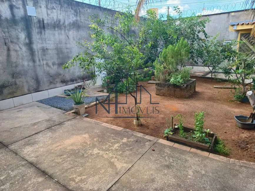 Casa com 3 quartos à venda, 360m2 em Parque Santa Cecília, Aparecida De Goiania - GO - imagem 5 Foto 5 de Casa com 3 quartos à venda, 360m2 em Parque Santa Cecília, Aparecida De Goiania - GO