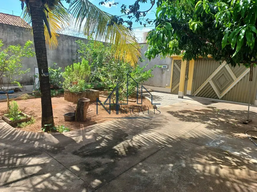 Foto 1 de Casa com 3 quartos à venda, 360m2 em Parque Santa Cecília, Aparecida De Goiania - GO