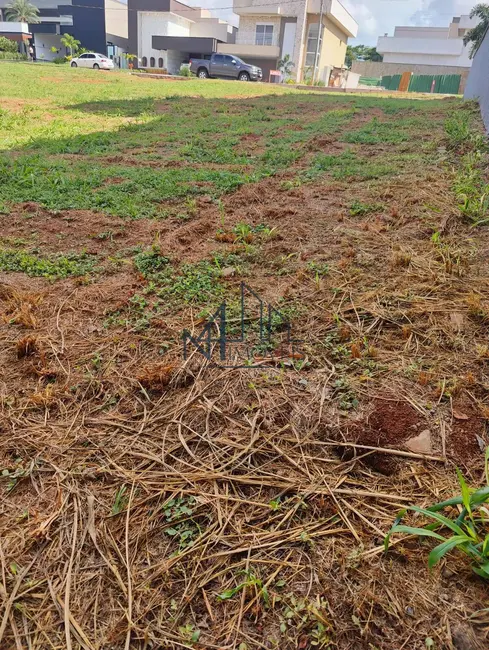 Lote de Condomínio à venda, 389m2 em Setor Laguna Parque, Trindade - GO - imagem 4 Foto 4 de Lote de Condomínio à venda, 389m2 em Setor Laguna Parque, Trindade - GO