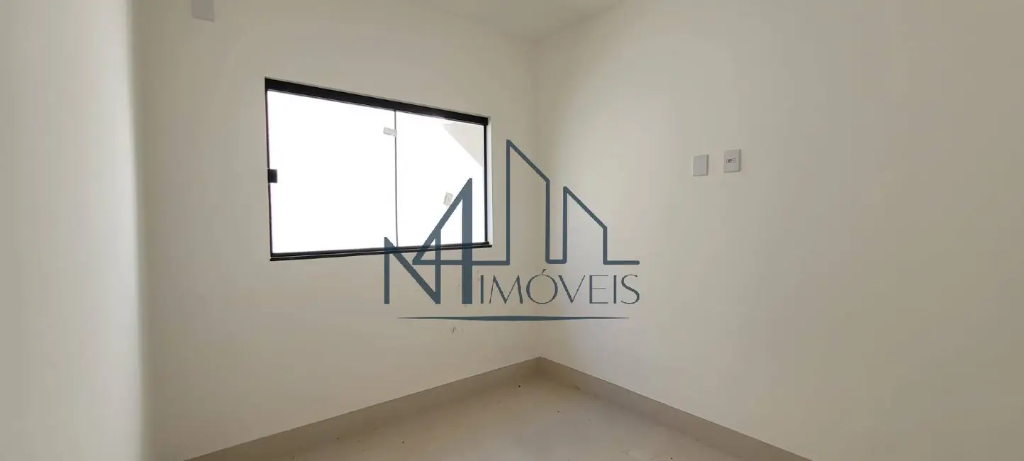 Foto 8 de Casa com 3 quartos à venda, 190m2 em Jardim Cristalino, Aparecida De Goiania - GO