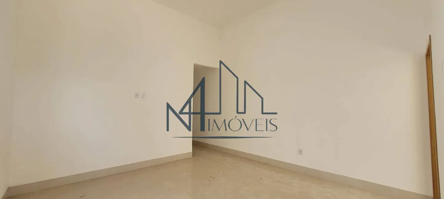 Foto 4 de Casa com 3 quartos à venda, 190m2 em Jardim Cristalino, Aparecida De Goiania - GO