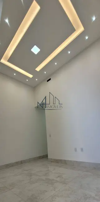 Casa com 3 quartos à venda, 186m2 em Jardim Ipiranga, Aparecida De Goiania - GO - imagem 3 Foto 3 de Casa com 3 quartos à venda, 186m2 em Jardim Ipiranga, Aparecida De Goiania - GO