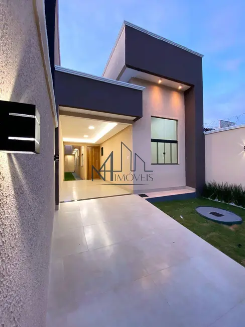 Casa com 3 quartos à venda, 180m2 em Residencial Andrade Reis, Aparecida De Goiania - GO - imagem 1 Foto 1 de Casa com 3 quartos à venda, 180m2 em Residencial Andrade Reis, Aparecida De Goiania - GO