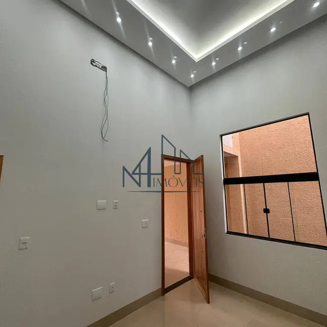Casa com 3 quartos à venda, 180m2 em Residencial Andrade Reis, Aparecida De Goiania - GO - imagem 2 Foto 2 de Casa com 3 quartos à venda, 180m2 em Residencial Andrade Reis, Aparecida De Goiania - GO