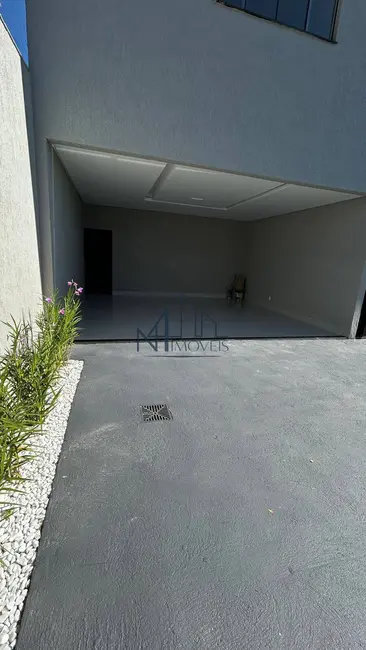 Foto 2 de Casa com 3 quartos à venda, 211m2 em Residencial Canadá, Goiania - GO