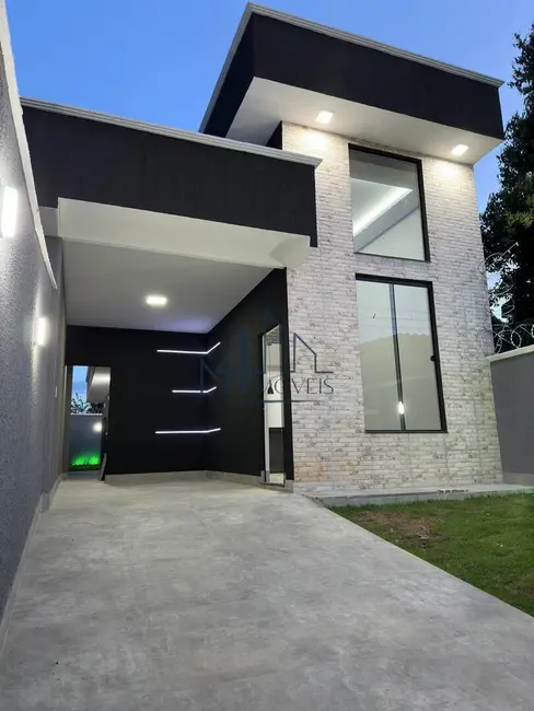 Foto 2 de Casa com 3 quartos à venda, 180m2 em Jardim Cristalino, Aparecida De Goiania - GO