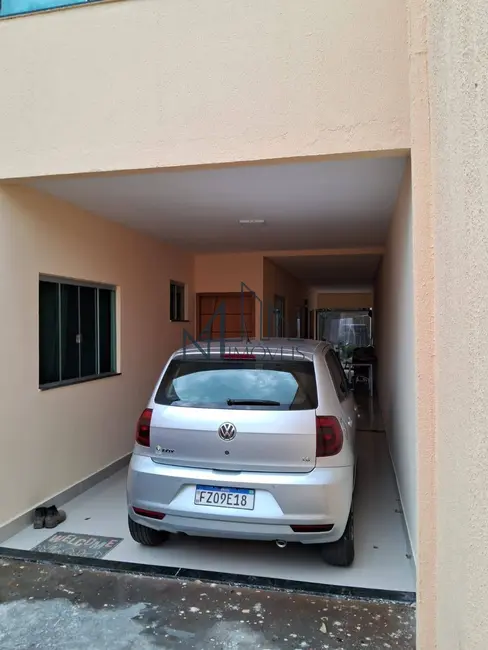 Sobrado com 4 quartos à venda, 193m2 em Parque Atalaia, Aparecida De Goiania - GO - imagem 2 Foto 2 de Sobrado com 4 quartos à venda, 193m2 em Parque Atalaia, Aparecida De Goiania - GO