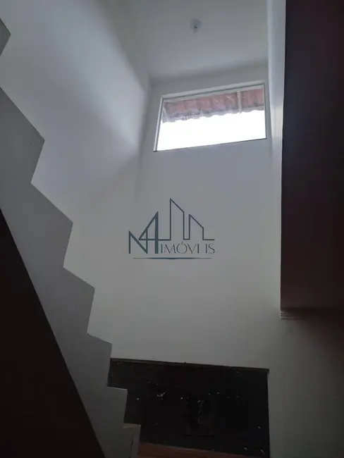 Sobrado com 4 quartos à venda, 193m2 em Parque Atalaia, Aparecida De Goiania - GO - imagem 7 Foto 7 de Sobrado com 4 quartos à venda, 193m2 em Parque Atalaia, Aparecida De Goiania - GO