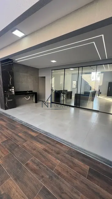 Foto 3 de Casa com 3 quartos à venda, 300m2 em Residencial São Leopoldo Complemento, Goiania - GO