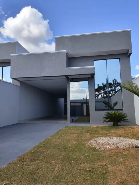 Foto 2 de Casa com 3 quartos à venda, 220m2 em Vila São Jorge, Aparecida De Goiania - GO