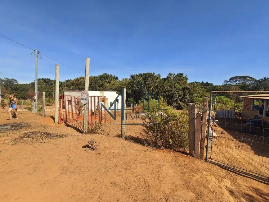 Foto 2 de Terreno / Lote à venda, 1010m2 em Aragoiania - GO