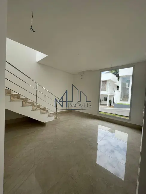Foto 5 de Casa de Condomínio com 4 quartos à venda, 280m2 em Sítios Santa Luzia, Aparecida De Goiania - GO