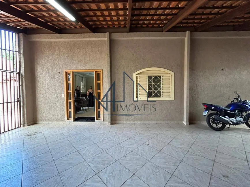 Foto 3 de Casa com 3 quartos à venda, 284m2 em Jardim Leblon, Goiania - GO