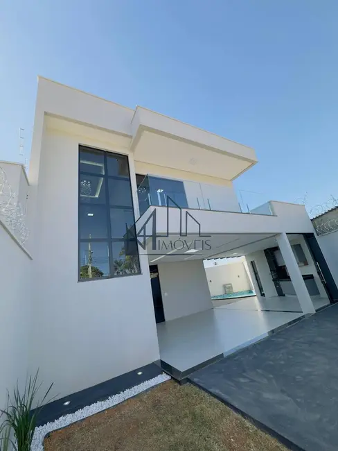 Sobrado com 3 quartos à venda em Independência - 2º Complemento, Aparecida De Goiania - GO - imagem 4 Foto 4 de Sobrado com 3 quartos à venda em Independência - 2º Complemento, Aparecida De Goiania - GO