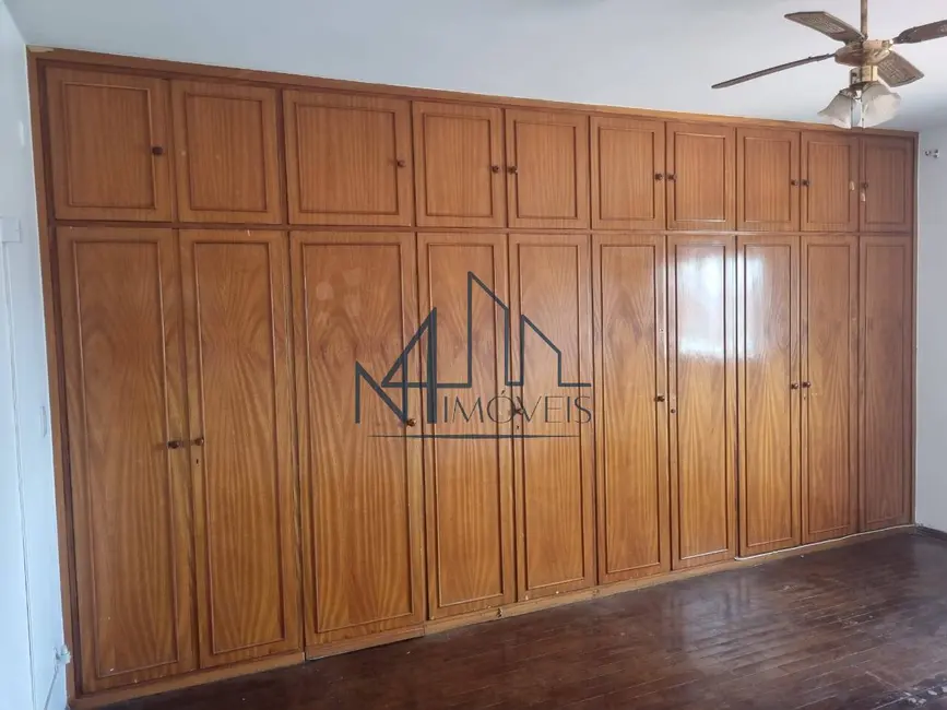 Foto 9 de Casa com 4 quartos à venda em Setor Leste Universitário, Goiania - GO