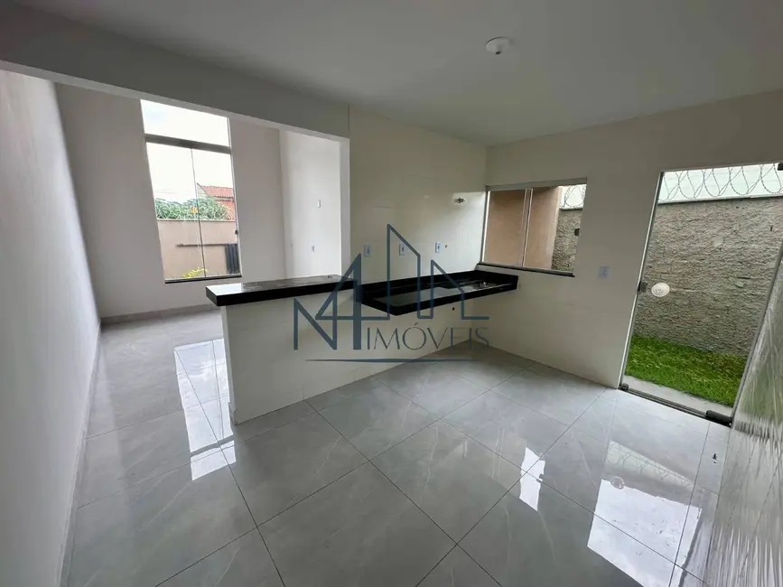 Casa com 2 quartos à venda, 215m2 em Pontal Sul - Acréscimo, Aparecida De Goiania - GO - imagem 5 Foto 5 de Casa com 2 quartos à venda, 215m2 em Pontal Sul - Acréscimo, Aparecida De Goiania - GO