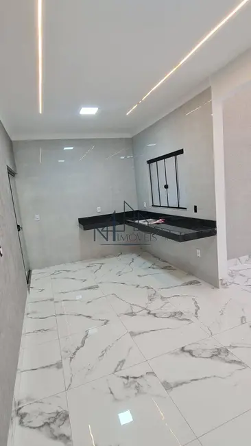 Foto 4 de Casa com 3 quartos à venda, 270m2 em Jardim Buriti Sereno, Aparecida De Goiania - GO