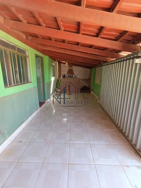 Foto 4 de Casa com 3 quartos à venda, 430m2 em Jardim Iracema, Aparecida De Goiania - GO